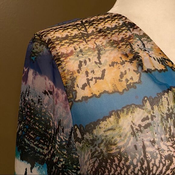 MISHCA Top  - Picture 7 of 11